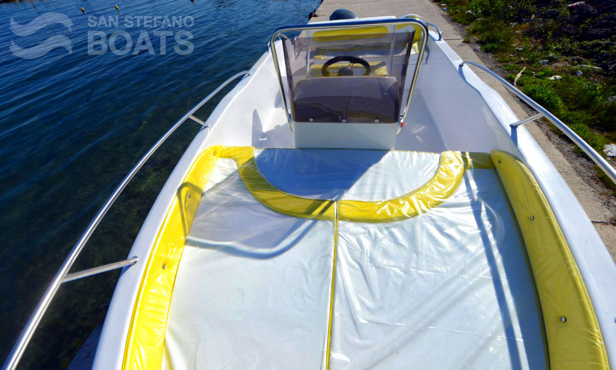 Sunshine 30 HP Deluxe 7 Pax - San Stefano Boats - Corfu Boat Hire