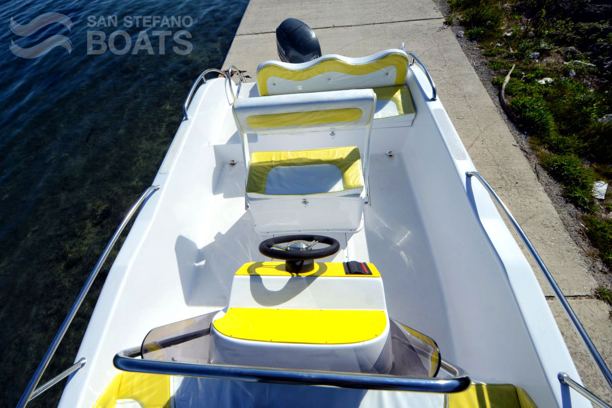 Sunshine 30 HP Deluxe 7 Pax - San Stefano Boats - Corfu Boat Hire