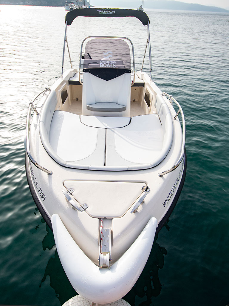 White Pearl 30HP Deluxe 8 persons - San Stefano Boats - Corfu Boat Hire - San Stefano NE - Avlaki - Kassiopi - Kalami